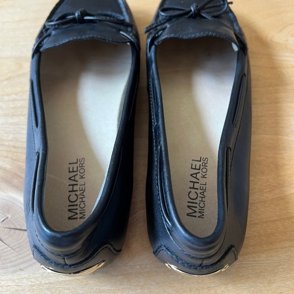 MICHAEL MICHAEL KORS MOCCASINS 7.5 BLACK LEATHER RUBBER SOLE DRIVING LOAFER - Picture 10 of 12